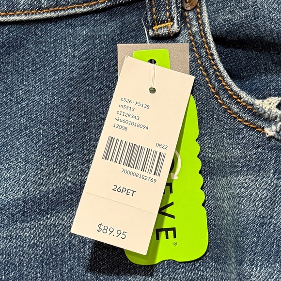 NWT Lane Bryant Mid Rise Body Icon Fit Bootcut Jeans Sz 26 Petite Casual Staple - Picture 5 of 12